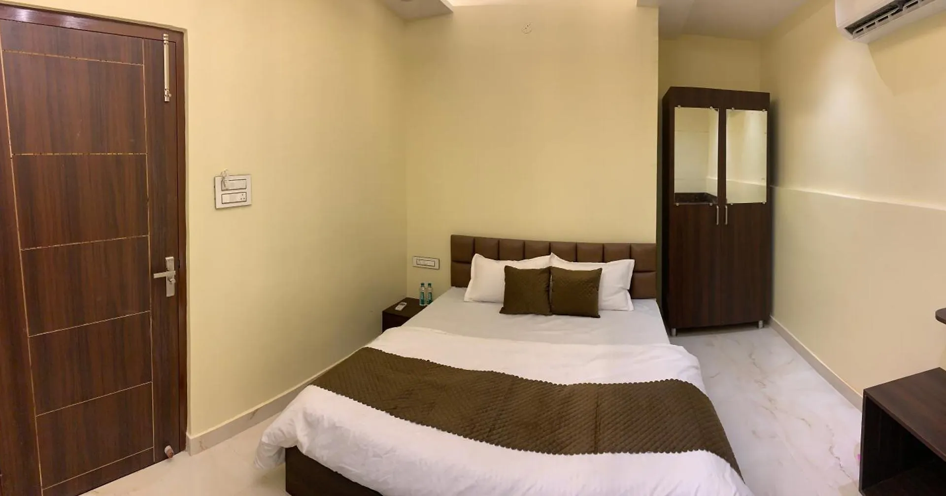 Kudos Luxury In Hotel Varanasi
